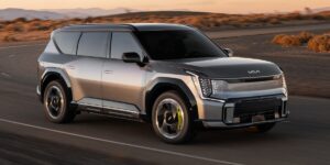 ev9 1747531127723 1747531127816708104481 Thêm thông tin Kia Sorento thế hệ mới: Thiết kế hoàn toàn mới, màn hình cong đôi, 1 bỏ máy dầu, thêm bản PHEV